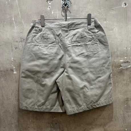 used COLUMBIA SHORT PANTS