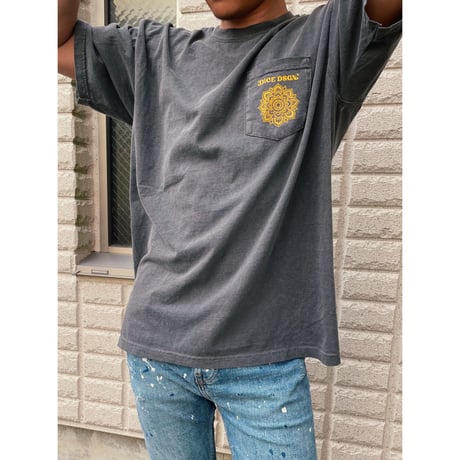 Sunflower Tee