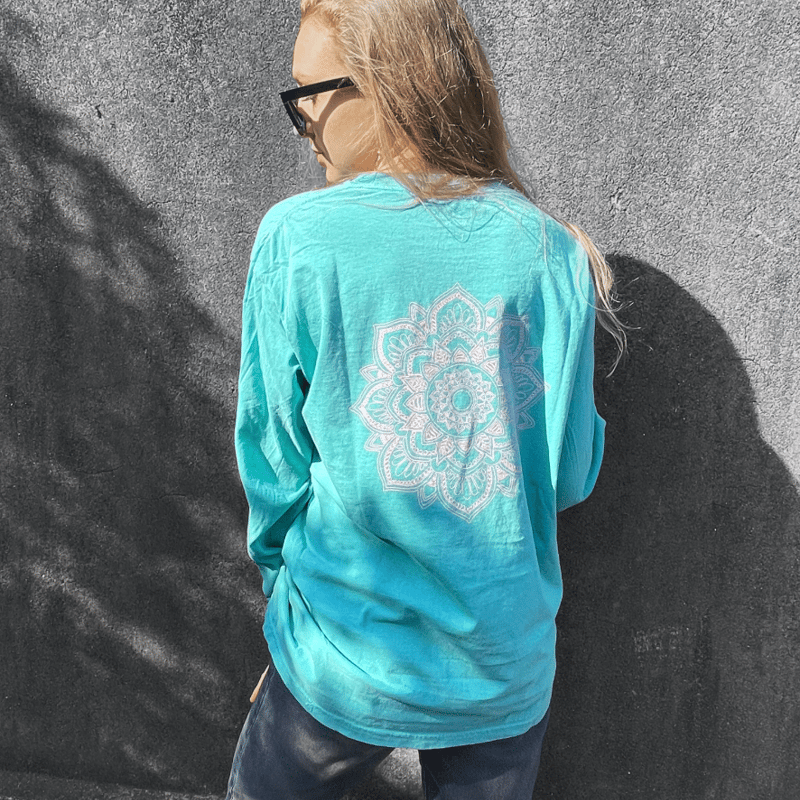 ♡tw♡ PIGMENT DYE FLOWER LOGO TEE｜CONVERSE TOKYO (コンバース