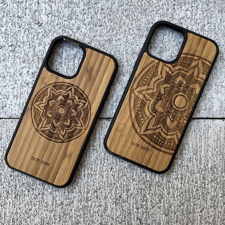 "Mandala B" iPhoneケース