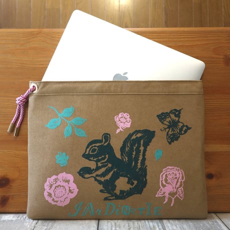 Nathalie lete × mYmI リス PCケースクラッチBAG