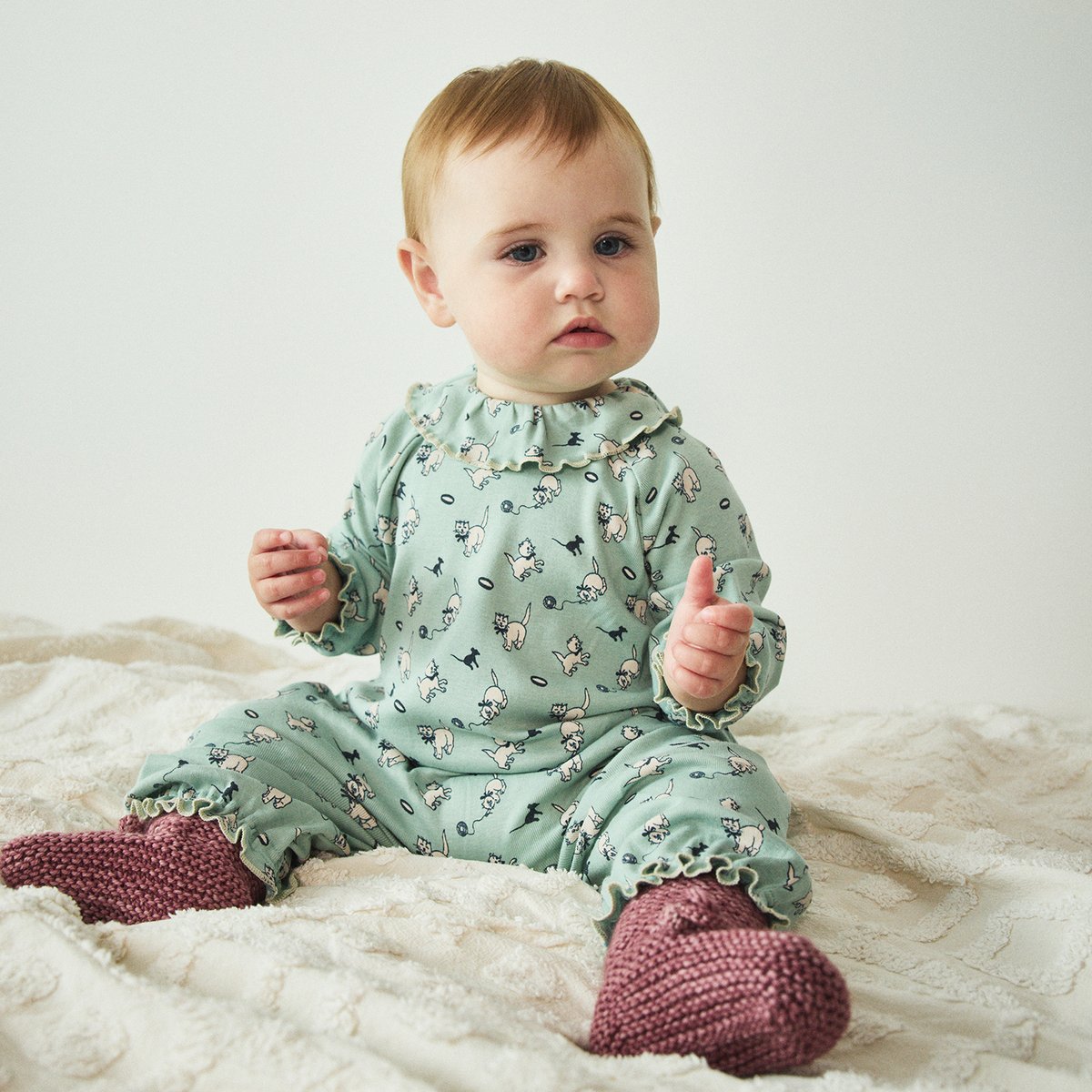 Misha & Puff / Baby Pierrot Onesie - Sage Cat &