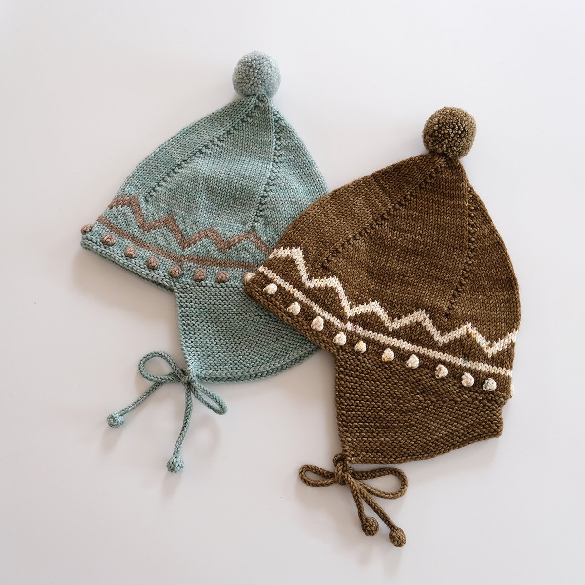 Misha & Puff / Zig Zag Pointy Peak Hat - Sage |