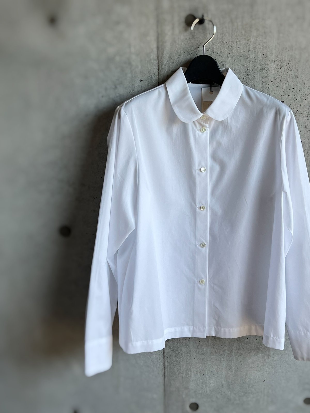再入荷】コットンブロードブラウス（no.207） | take off
