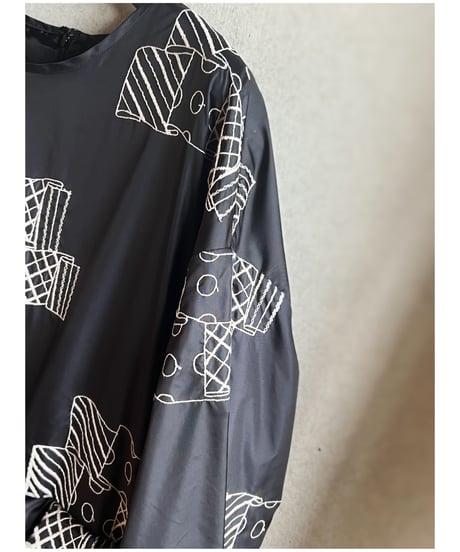【embroidery】無題_ワンピース