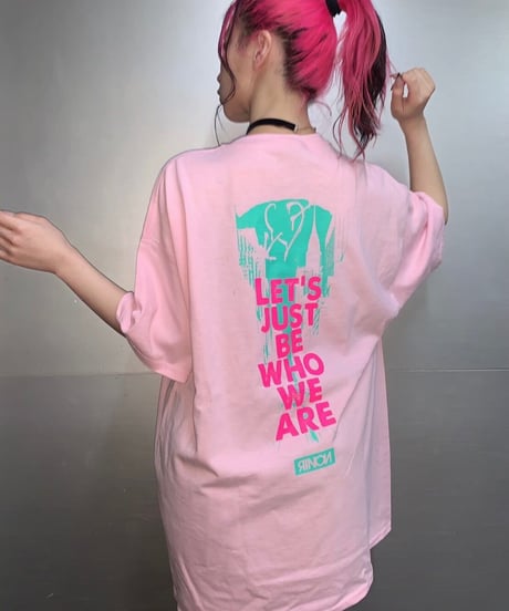 [ 百城凛音  ] 生肉ピンクの決意Tシャツ [ライトピンク]