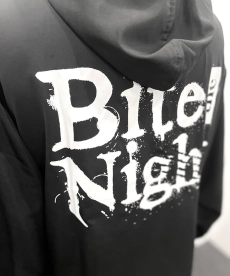 [NightOwl] Bite the Night hoodie（ジップアップフーディー）