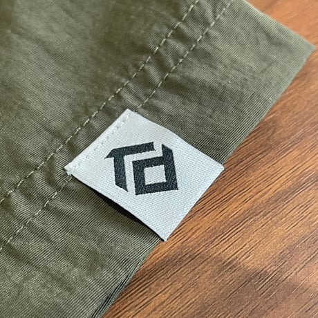 EZZY SHORTS