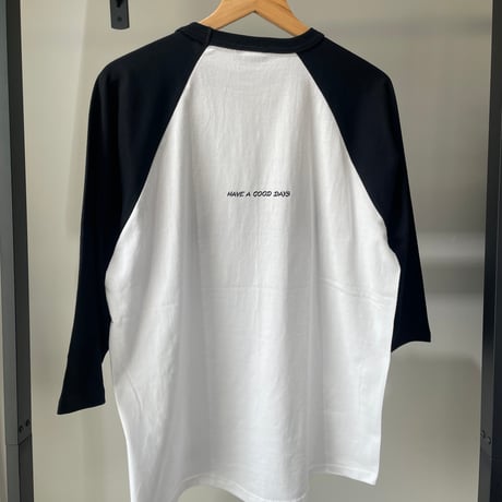 TERA RAGLAN Tee