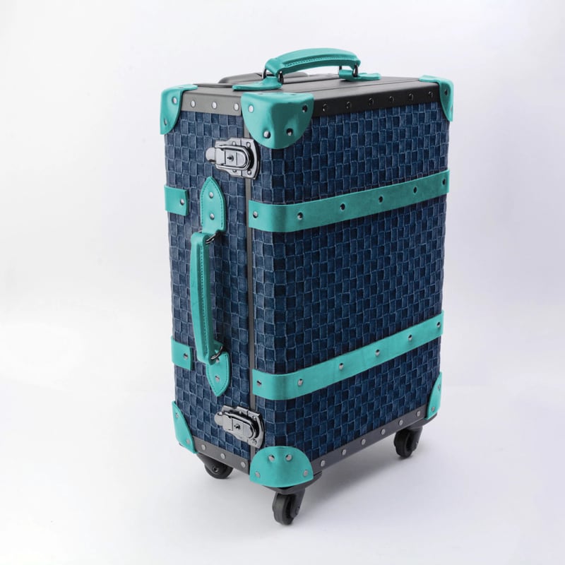 ブラッキーlv.43 psa6 最新ケース NVMe裸族のお立ち台プラス (CROM2NVU32CSP) ハードディスク（HDD