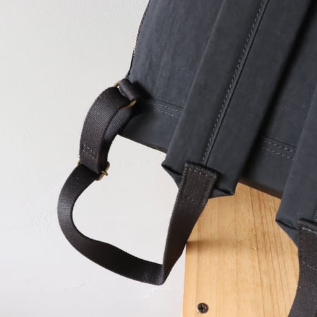 CLEDRANのナイロンリュック〈ブラック〉