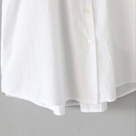 シャリっと涼しい、ノースリーブブラウス【Cotton House Aya】