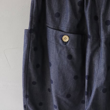 さらっと穿ける、ドットのデニムパンツ【Cotton House Aya×ZIPANG】