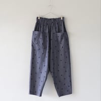 さらっと穿ける、ドットのデニムパンツ【Cotton House Aya×ZIPANG】