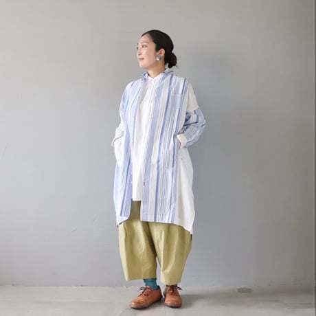 シャリっと涼しい、ノースリーブブラウス【Cotton House Aya】