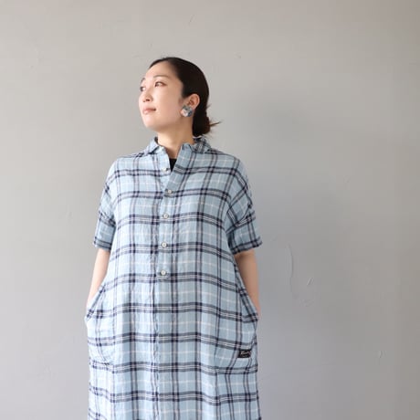 涼しいリネンの、まるえりワンピース〈みずいろ〉【快晴堂】