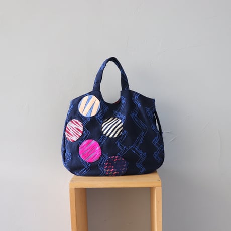 Colorful dots zomia 2way bag〈ネイビー〉【TOMOO DESIGNS】