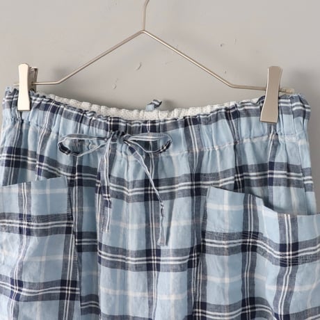 快晴堂の斜めポケットパンツ〈みずいろ〉