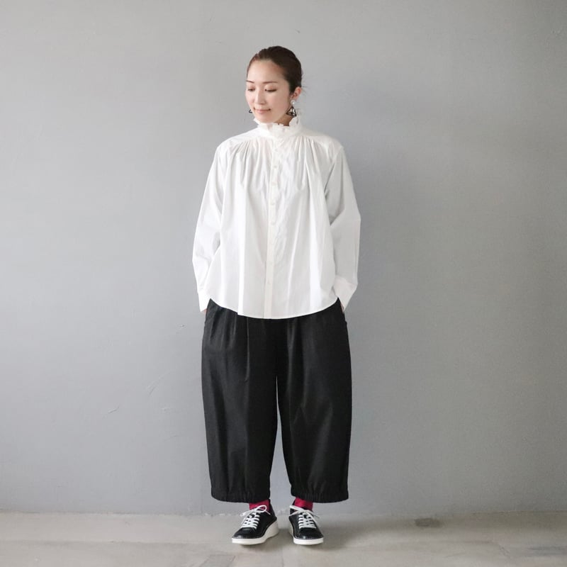 クラージュさんにつくってもらったタックワイドパンツ〈くろ クラージュさんにつくってもらったタックワイドパンツ〈くろ