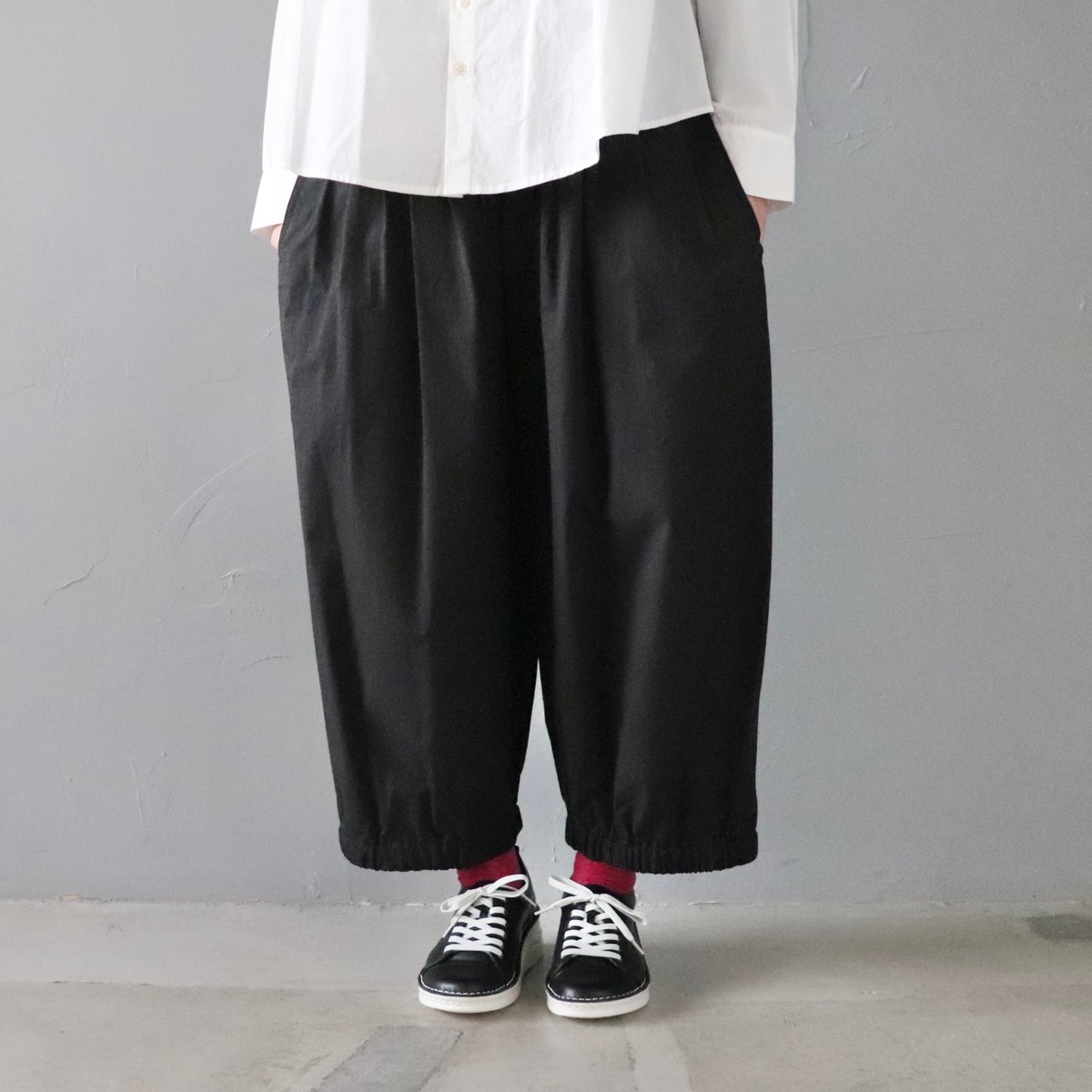 新品 toogood トゥーグッド bricklayer trousers 黒 toogood(トゥー