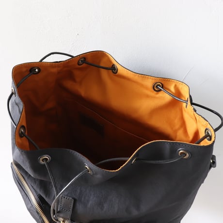 CLEDRANのナイロンリュック〈ブラック〉