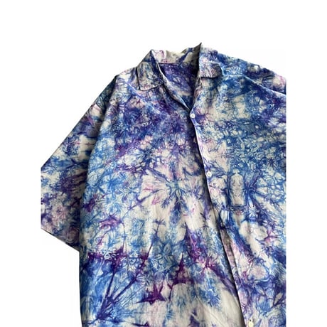 crystal pattern open collar shirt