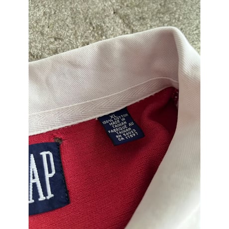 90s "GAP" multi color damaged rugby shirt