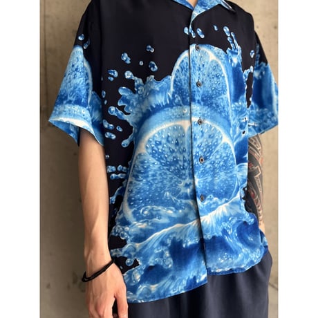 90s orange art pattern open collar shirt
