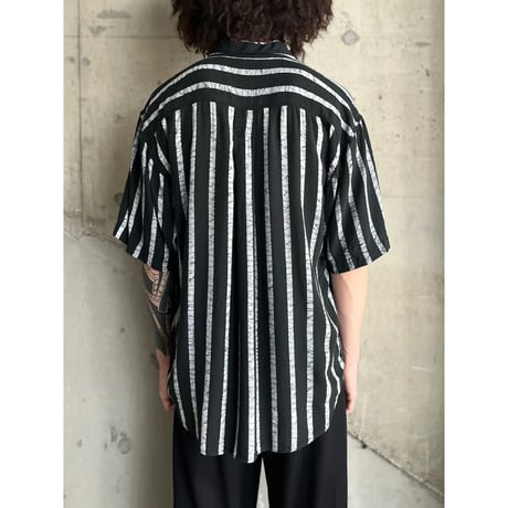 80s "CAFE'" stripe patter rayon shirt