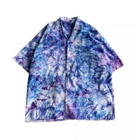 crystal pattern open collar shirt