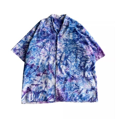 crystal pattern open collar shirt