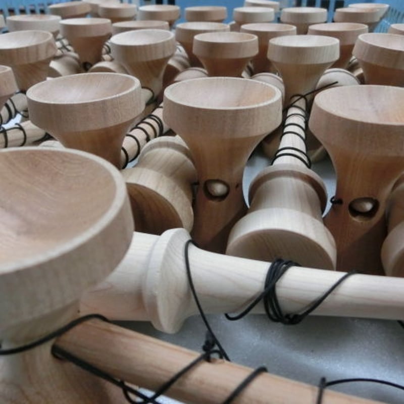 New】日本の職人が最高の技を施した木製けん玉「錦玉〜菊華（きっか