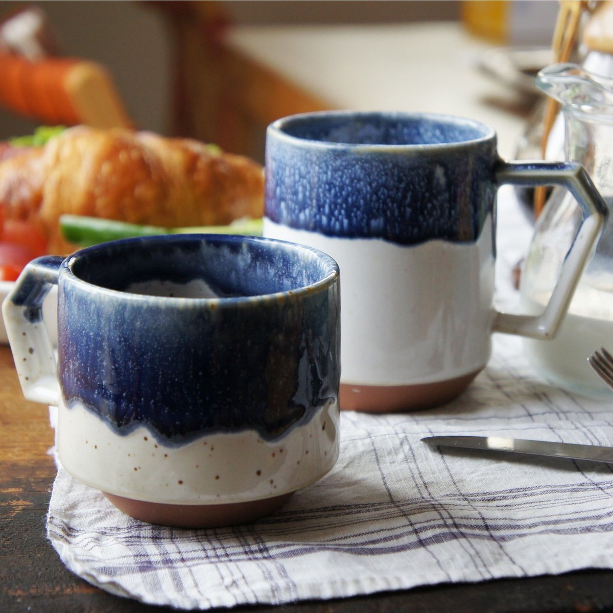 CS006】CHIPS stack mug. PREMIUM white-navy drop