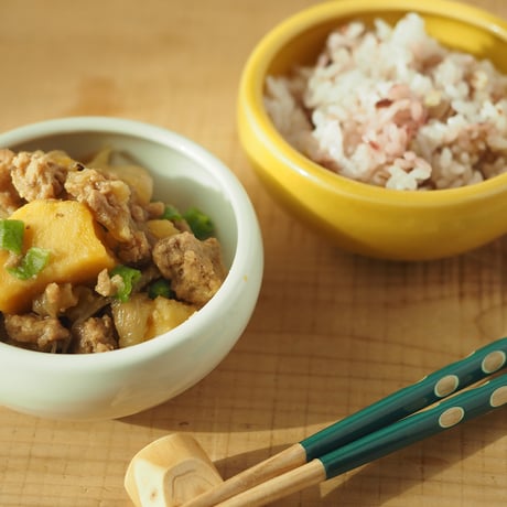 【M046bl】パンとごはんと... たべやすい器 BOWL S あお