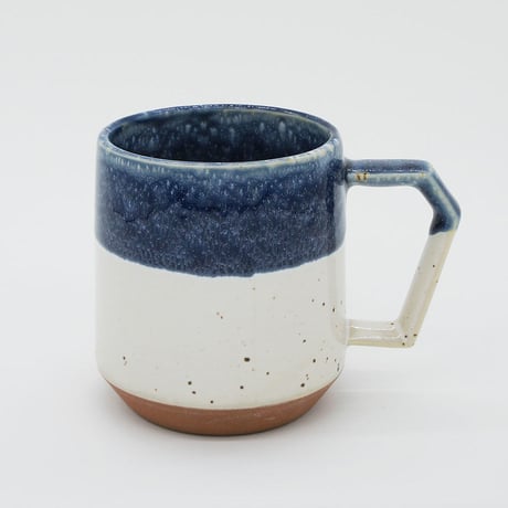 【C006】CHIPS mug. PREMIUM white-navy drop