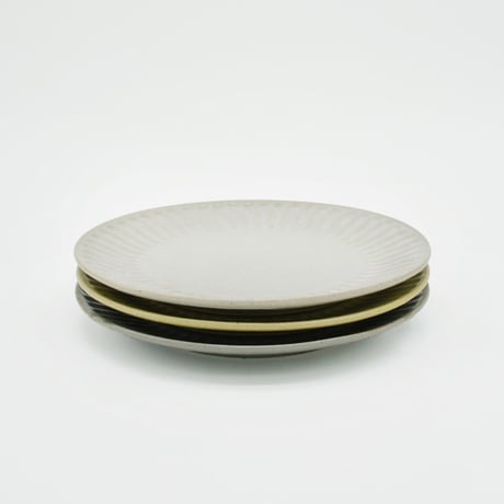 【M042yl】パンとごはんと... ひらひらの器 ROUND PLATE S イエロー