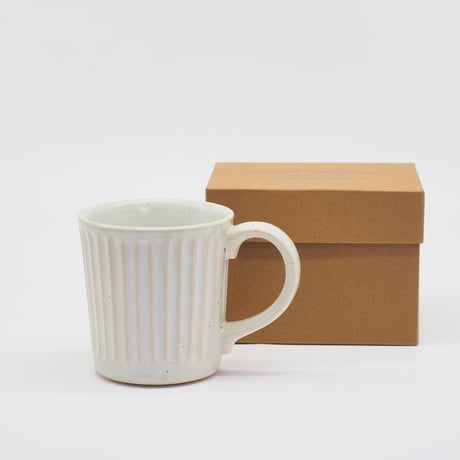 【M059wh】パンとごはんと... 削ぎ目 Mug  白土（しらつち/white）