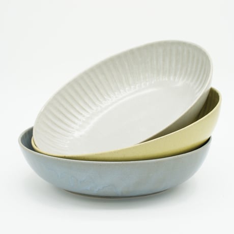 【M041wh】パンとごはんと... ひらひらの器 OVAL BOWL ホワイト