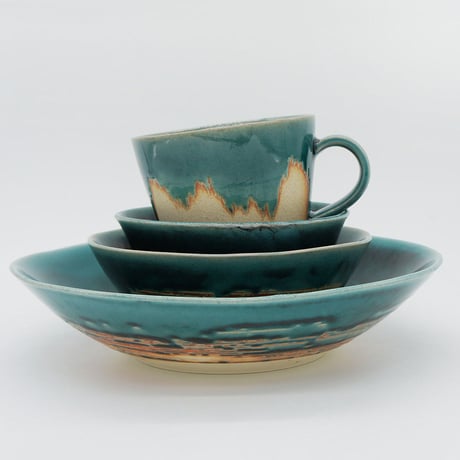 【M015tb】パンとごはんと...　艶釉の器 MUG turkey blue