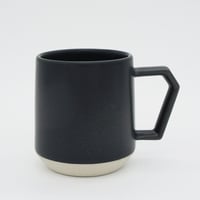 【C001bk】CHIPS mug. MAT black
