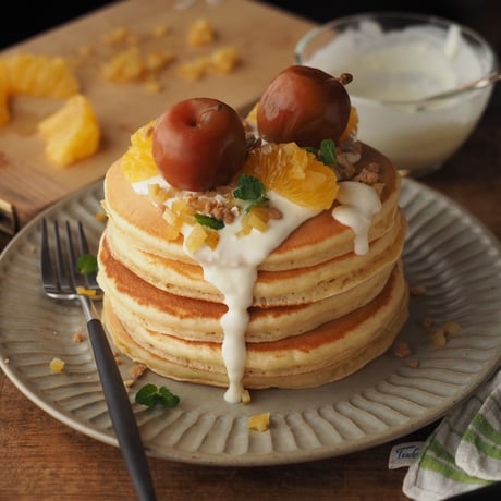 【M044wh】パンとごはんと... ひらひらの器 ROUND PLATE L ホワイト