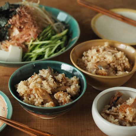 【M013tb】パンとごはんと...  艶釉の器 BOWL L turkey blue