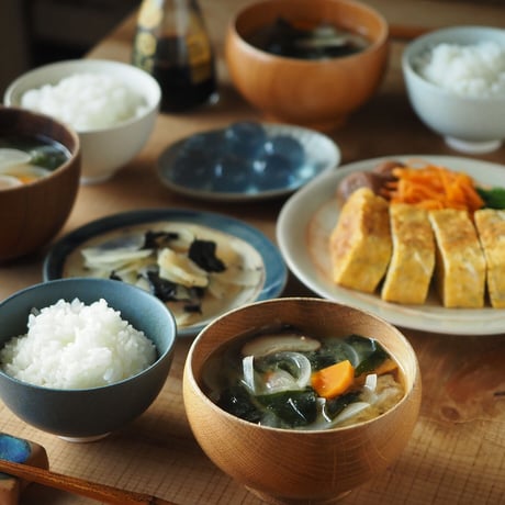 【M058nv】パンとごはんと... 小さなお茶碗 Rice Bowl M こんいろ（navy）