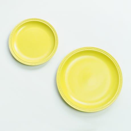 生産終了商品のため在庫限り【M049yl】パンとごはんと...　リムドット ラウンドプレート L yellow