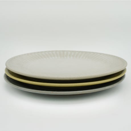 【M044wh】パンとごはんと... ひらひらの器 ROUND PLATE L ホワイト