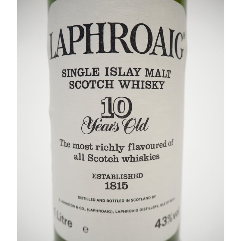Laphroaig - 10 Year Old (1990s) 1 Litre | MALT Laphroaig - 10 Year Old (1990s) 1 Litre | MALT