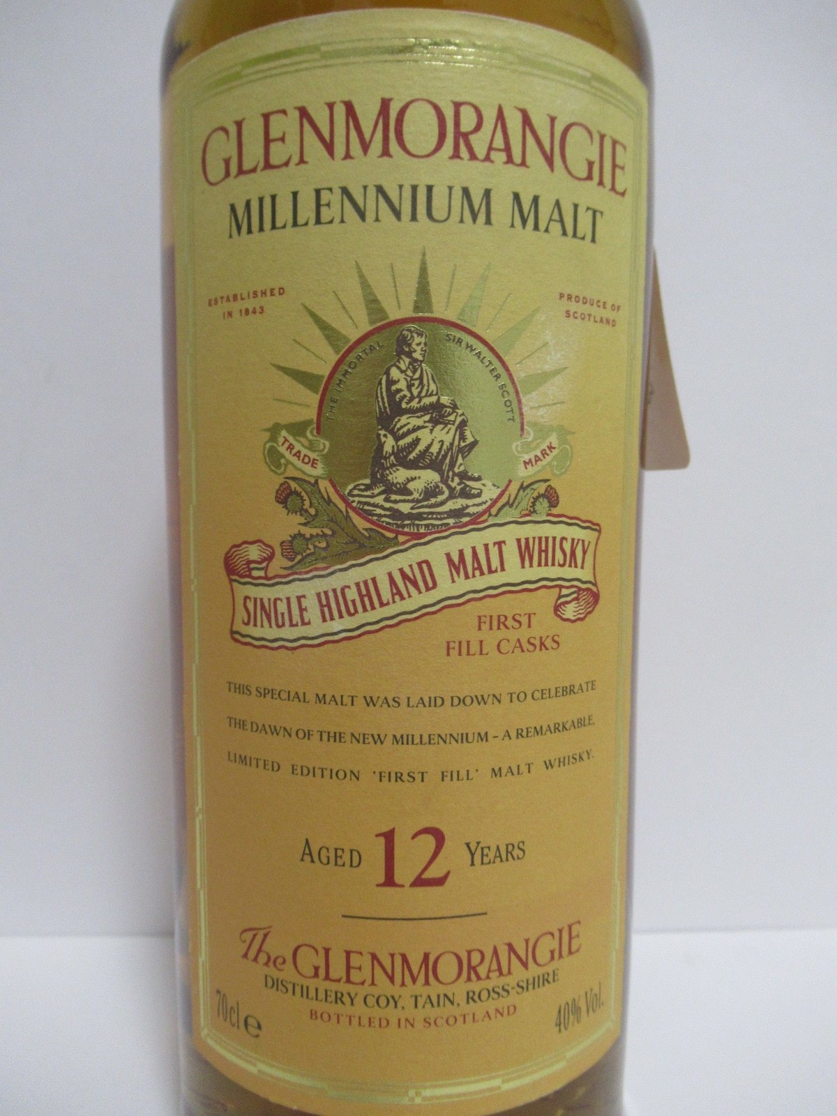 グレンモーレンジィー12年 ミレニアムボトル Glenmorangie 12 グレンモーレンジィー12年 ミレニアムボトル Glenmorangie 12