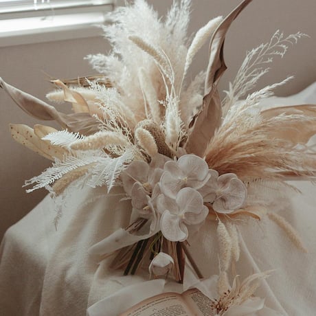 ［受注制作］ウェディングブーケ wedding bouquet くすみ胡蝶蘭