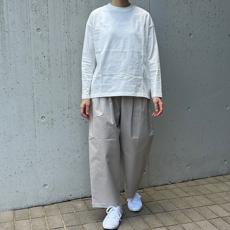travail manuel／トラバイユマニュアル　コンパクトチノストレッチ　バームパンツ