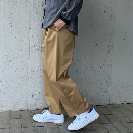 travail manue/トラバイユマニュアル　コンパクトチノストレッチ　コクーンパンツ